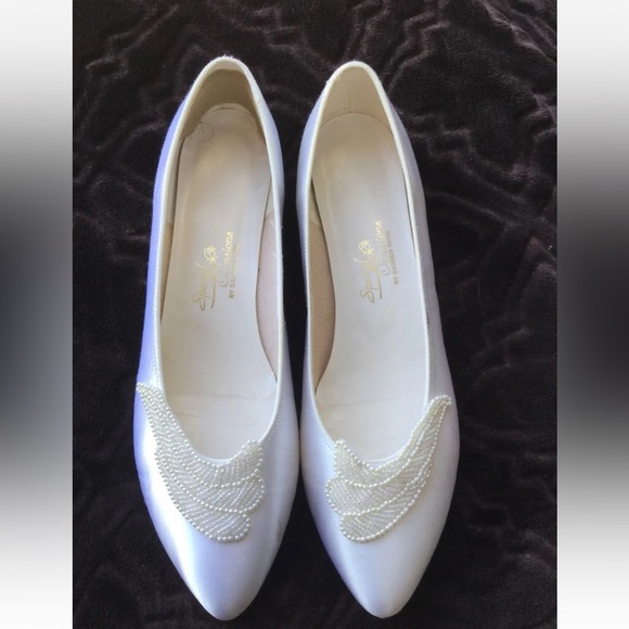Special Occasions by Saugus Shoe Shoes - Vtg Special Occasions By Saugus Shoe White Satin with beads